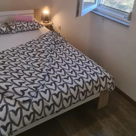 Rubbi - Two Bedroom With Terrace Апартаменты