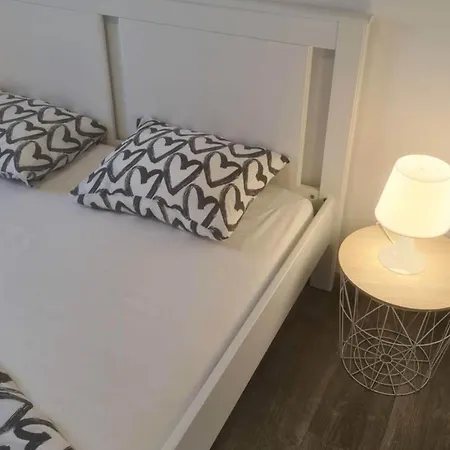 Rubbi - Two Bedroom With Terrace Апартаменты *