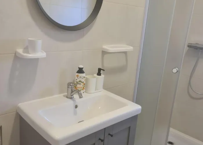 Rubbi - Two Bedroom With Terrace * Врси